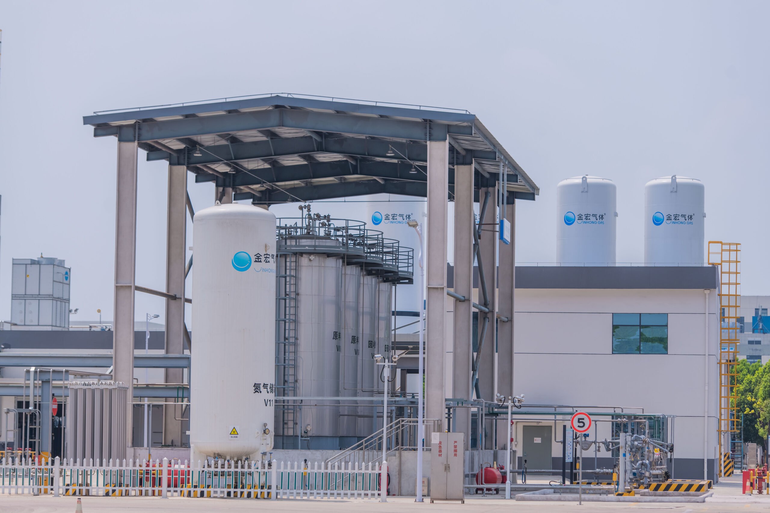 Sulfur Hexafluoride Gas for Sale: Purity, Applications, and Trusted Suppliers