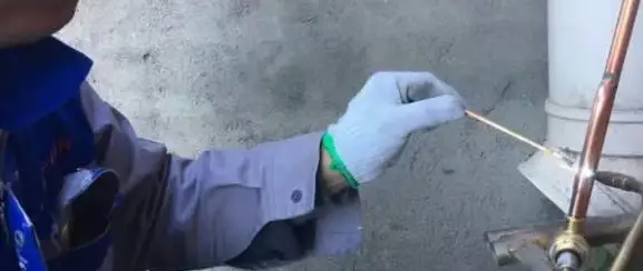 Torch and Filler Rod Movement Techniques