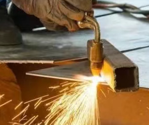 26 Safety Tips Every Oxy-Acetylene Welder Must Know – Neglecting These Could Lead to Explosions!